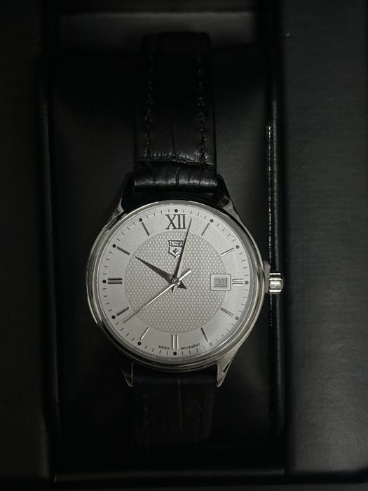 Ayollar uchun Shveytsarskiy mexanik soat. LNS kom tomonidan ishlangan