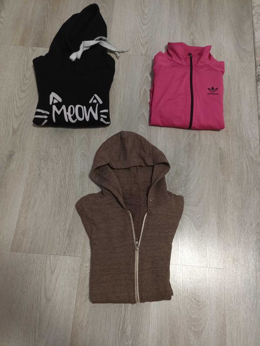 Лот дрехи С-М.. общо 20 лв