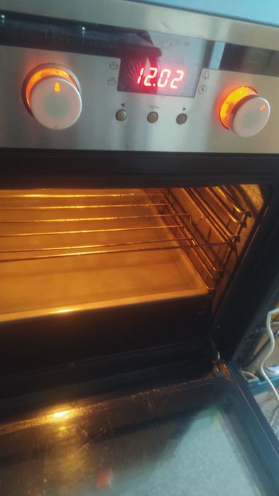 Фурна за вграждане Hansa