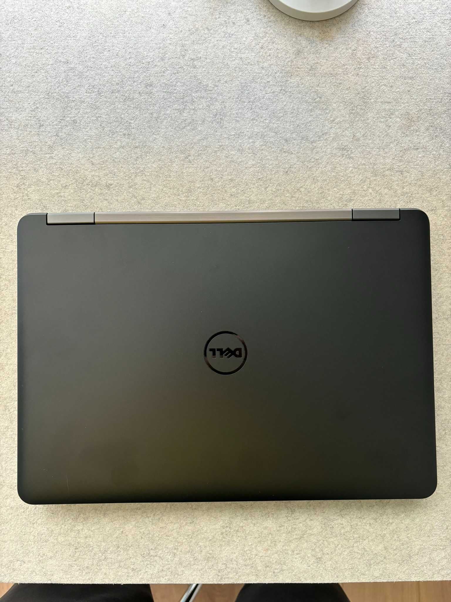 Лаптоп DELL Latitude E5440, i5, 8 GB Ram, 240 GB SSD - като нов