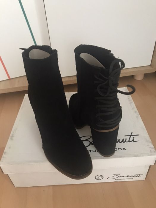 Botine / cizme scurte din piele naturala intoarsa, 39