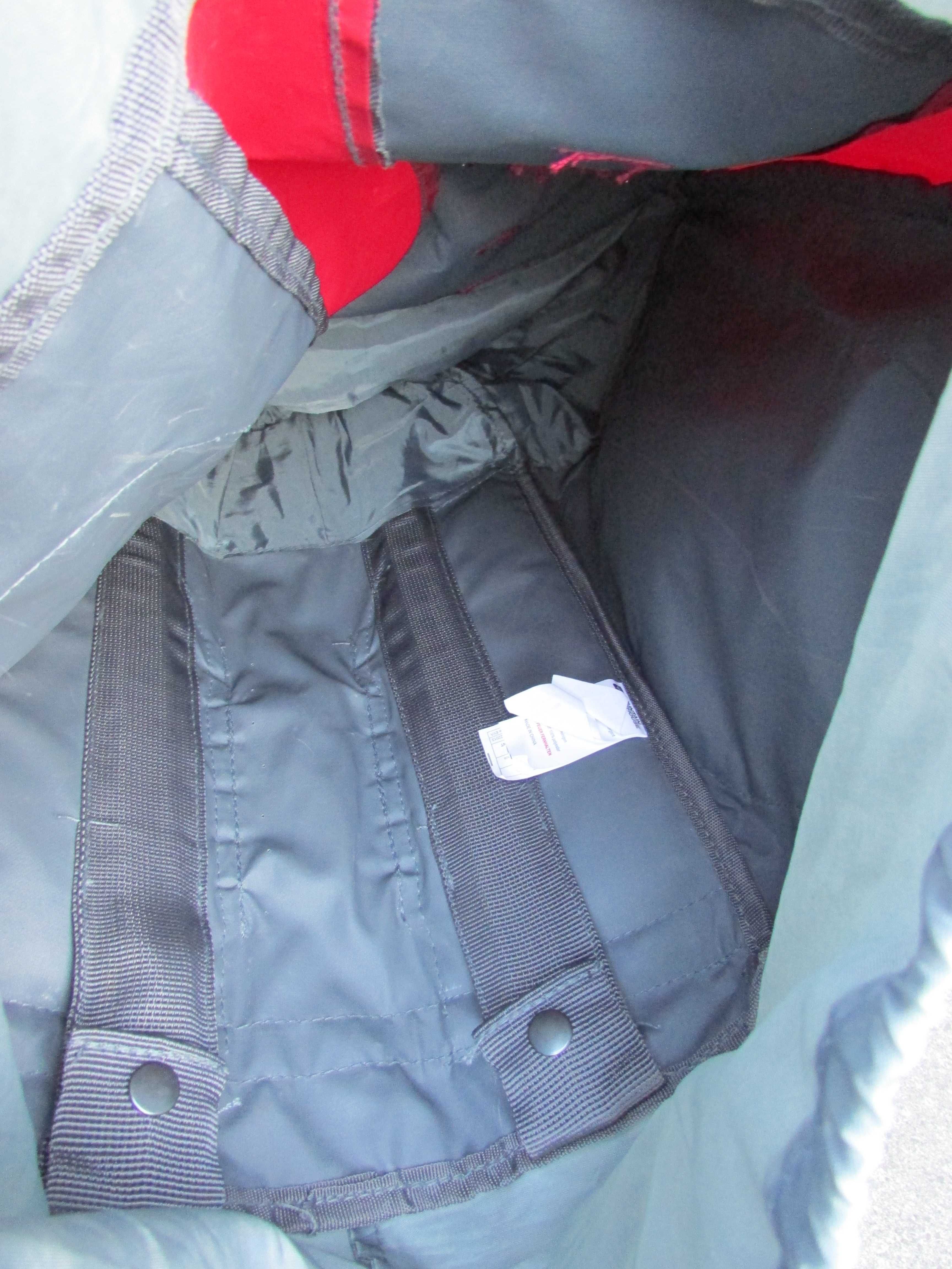 Туристическа раница Mountain Warehouse Tor 65L