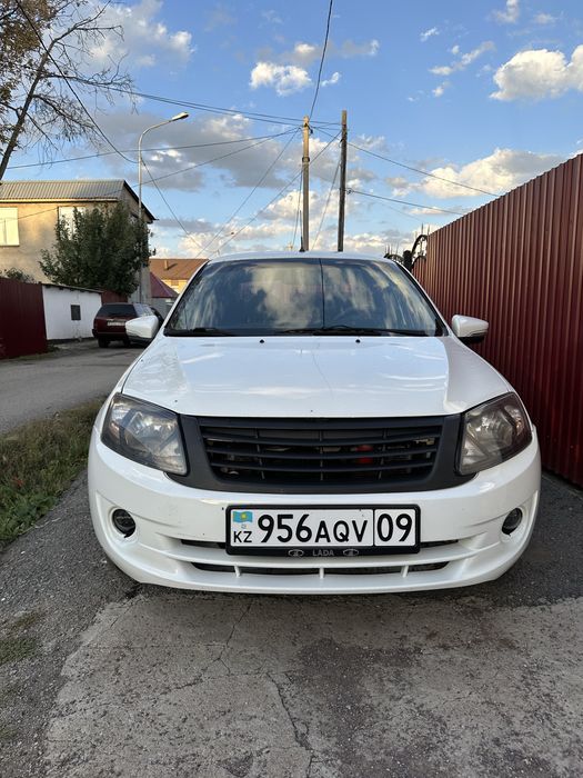 Продам Lada Granta 2013год