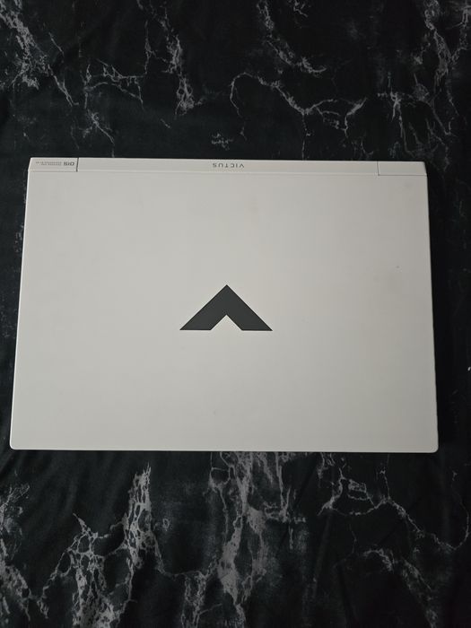 Vand laptop HP Victus