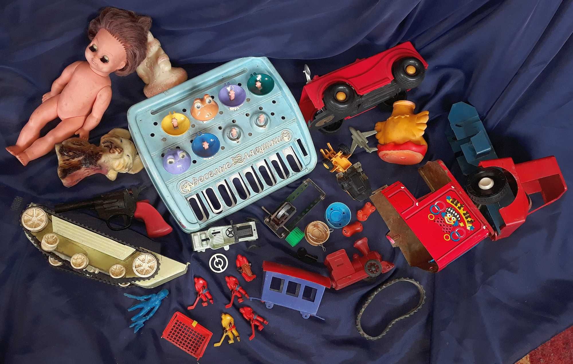 играчки и части от тях 1970-1980