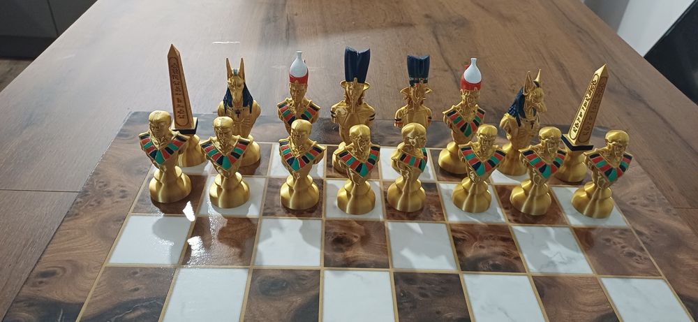 Фигури за шах,3д принт, ръчно рисувани