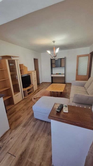 Apartament 3 camere,inchiriere!