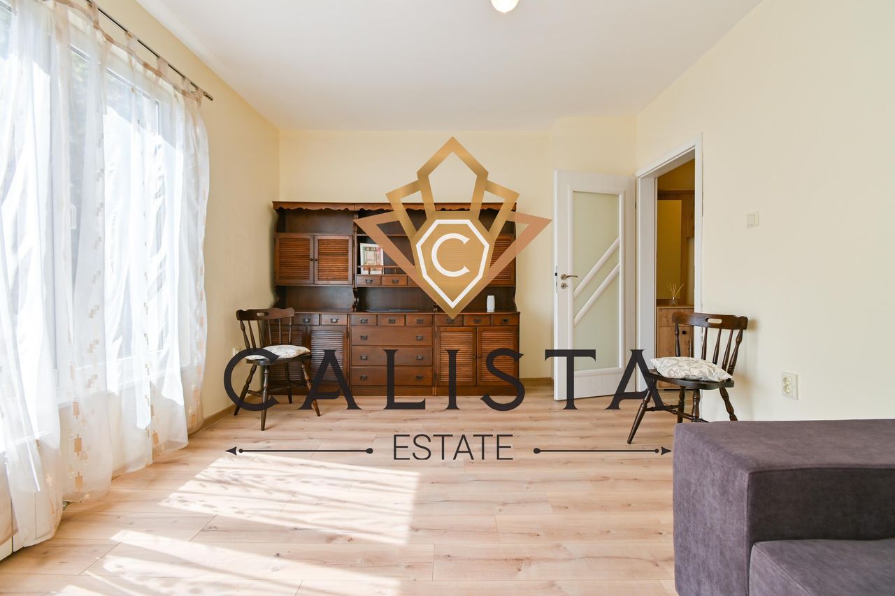 Дава се под наем Тристаен апартамент в София, Лозенец - 80 кв.м за 800 € - Снимка #1