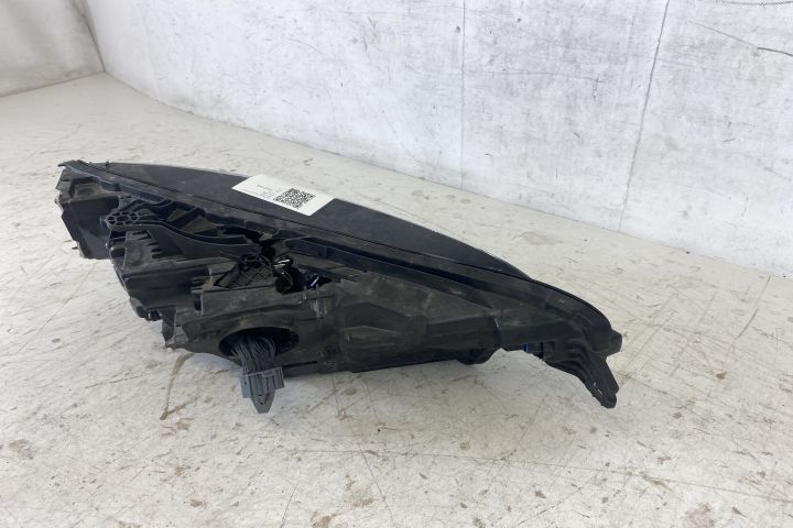 Ляв фар Оригинален Led Повреден Волво С60 / Volvo S60 Ляв оригинален L