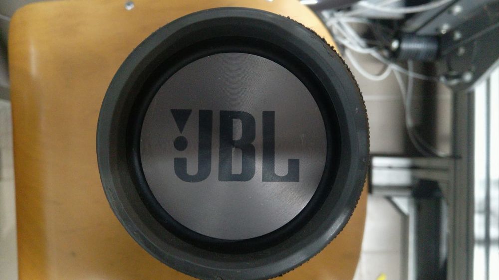 Boxa bluetooth JBL Xtreme perfect funcționala