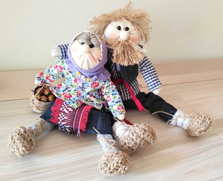 Кукла Баба Марта. Ръчна изработка.