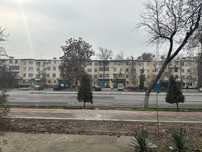 Продается массив феруза 4комнатная квартира подофис