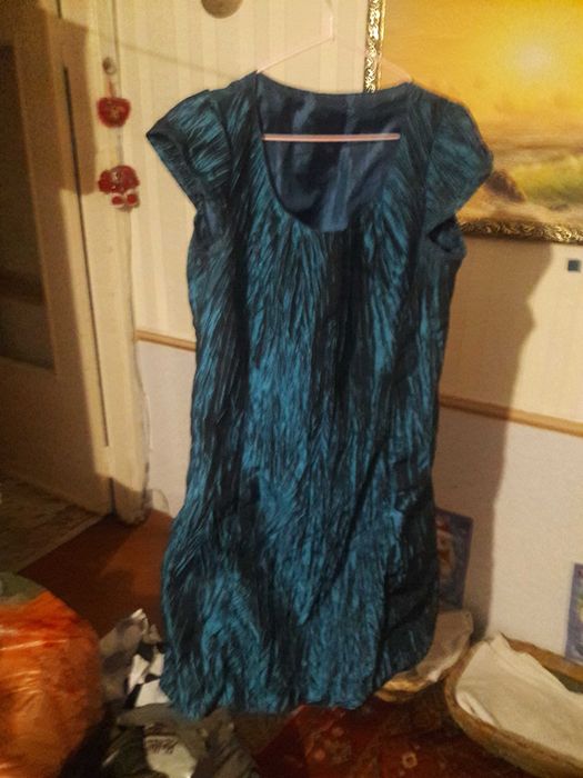 СРОЧНО Продаем блестящее вечернее платье