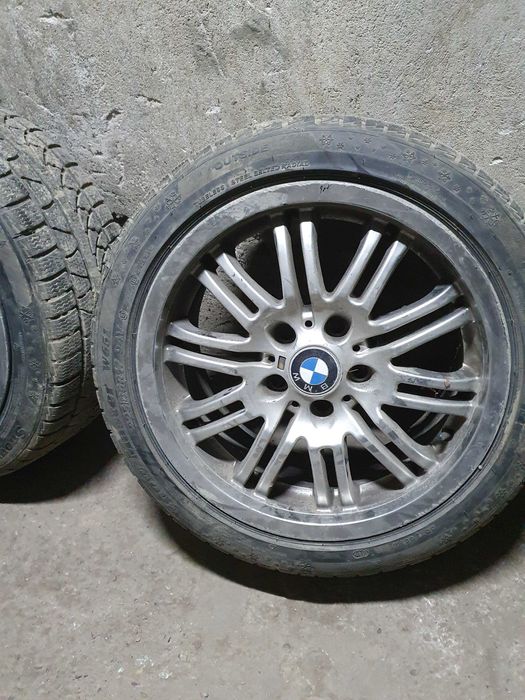 Гуми с  джанти за  BMW E46