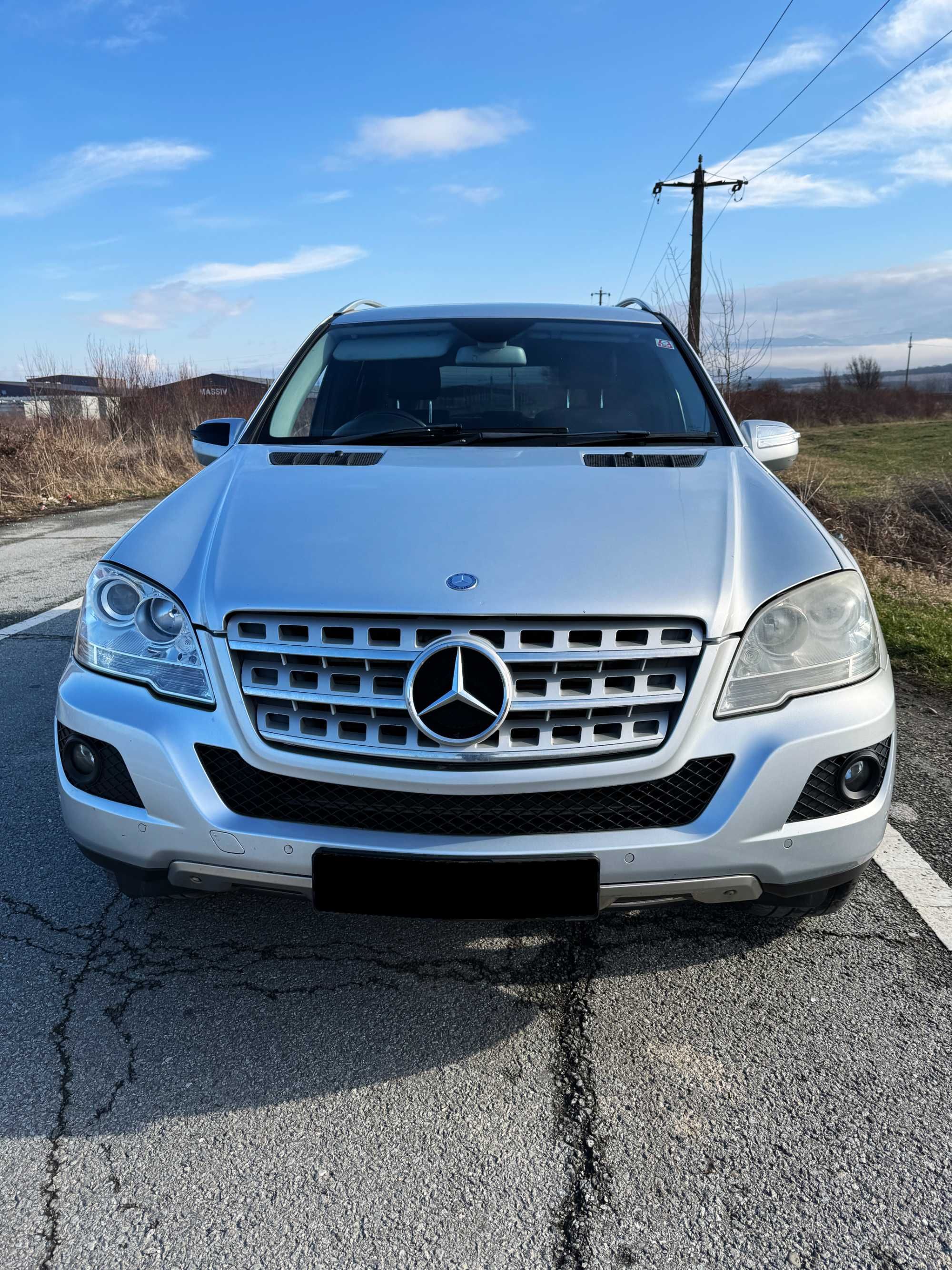 Bara fata Mercedes ML350 CDI W164 Facelift din 2009  cu GRILA