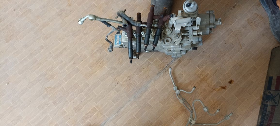 Исузу топливной апарат 5 тонна