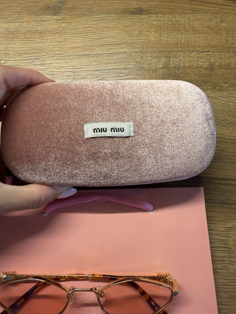 Очила miu miu оригинални