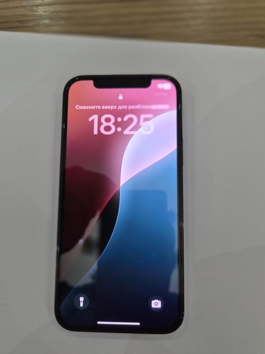 Продам IPhone 12 Pro синий