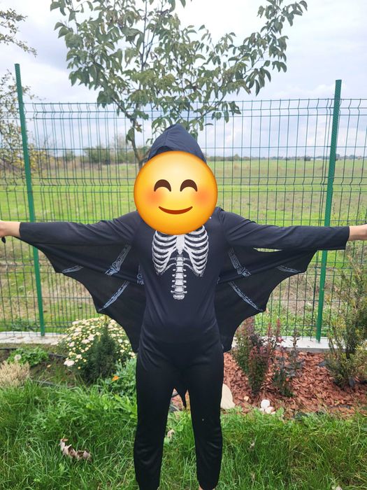 Costum Halloween 8-10 ani