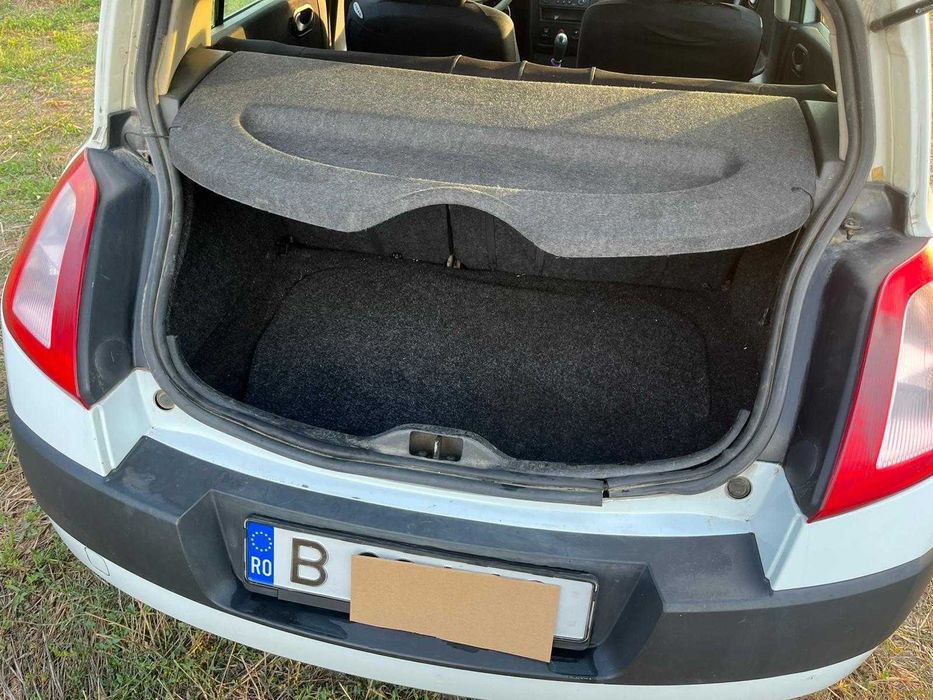 Vand Renault Megane 2 ,motor 1,5 dci inmatriculat