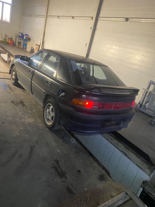 Mazda 323f de vanzare