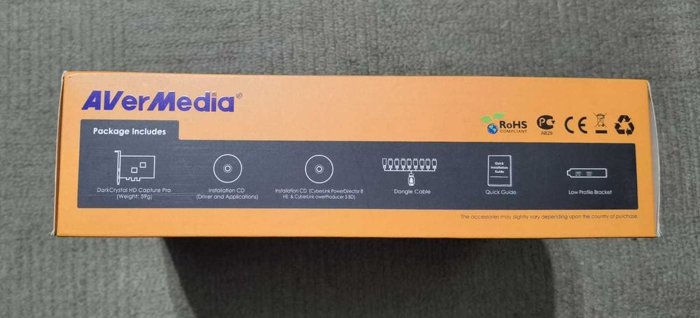 Placa de captura video AverMedia C027