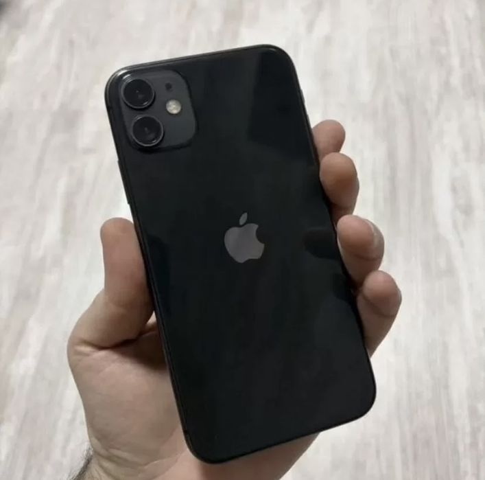 Iphone 11 почти в идеальном состоянии