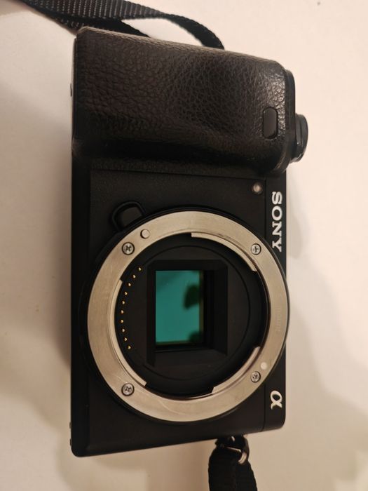 Sony Alpha 6300/ Obiectiv FE 3.5-6.3!/24-240
