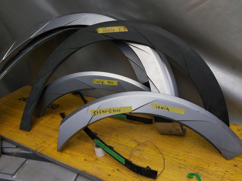 Лайсна калник  Лайсна предна броня Hyundai Ioniq 5