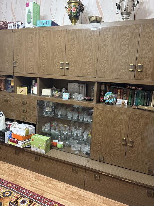 Стенка, 2кресла, журнальный столик, диван, тахта