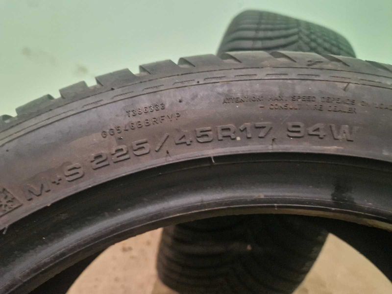 2 Goodyear 17 225/45/ 
всесезонни гуми 
DOT0121