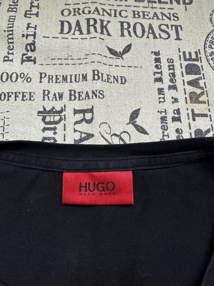 Hugo Boss Red original тениска.L