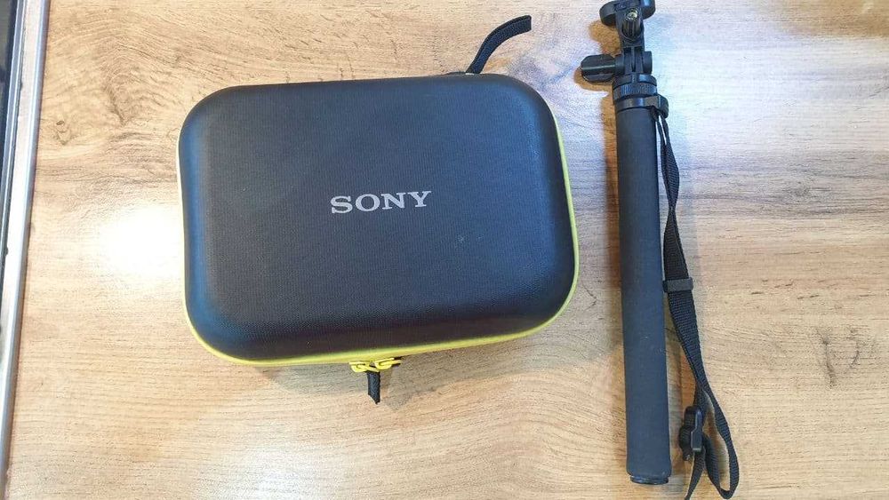 Видеокамера экшн Sony HDR-AS200V