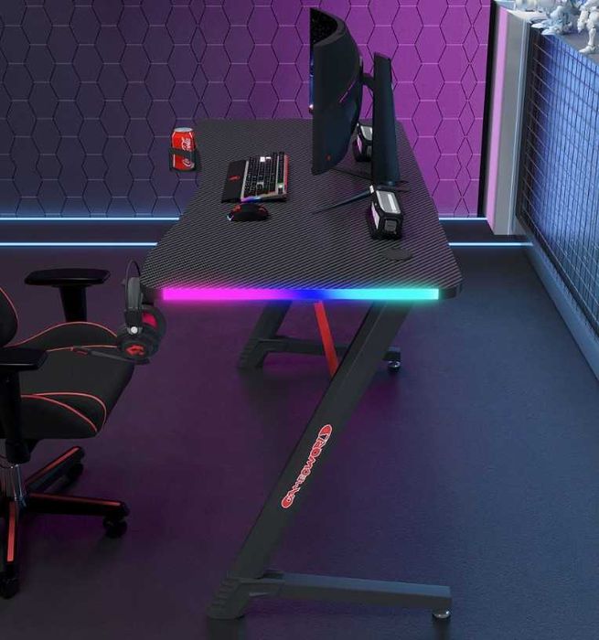 RGB Z Образно Геймърско бюро 4 в 1
