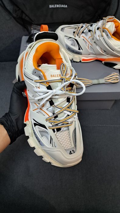 Balenciaga track LED