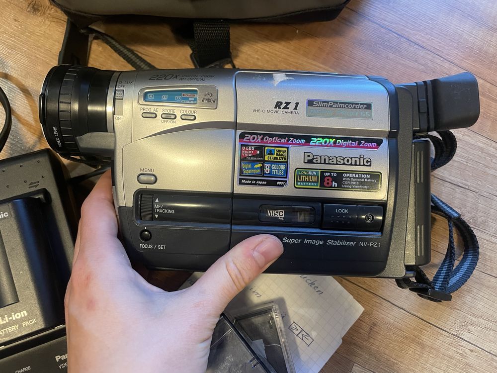 camera vintage Panasonic NV-RZ1EG