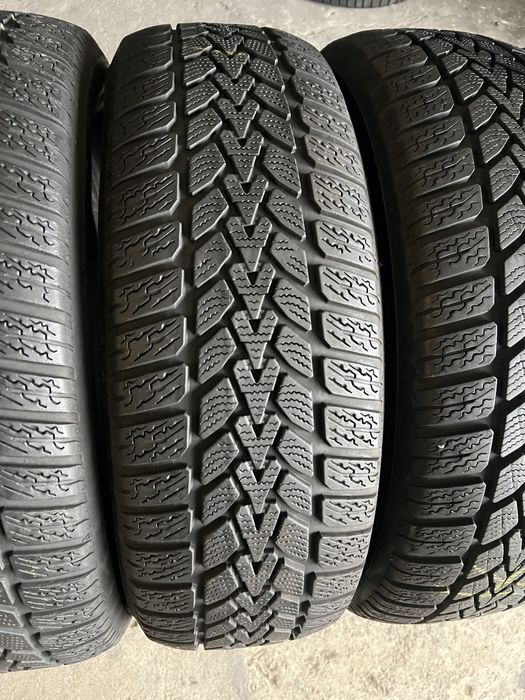4 anvelope de iarna 195/65/15 dunlop!