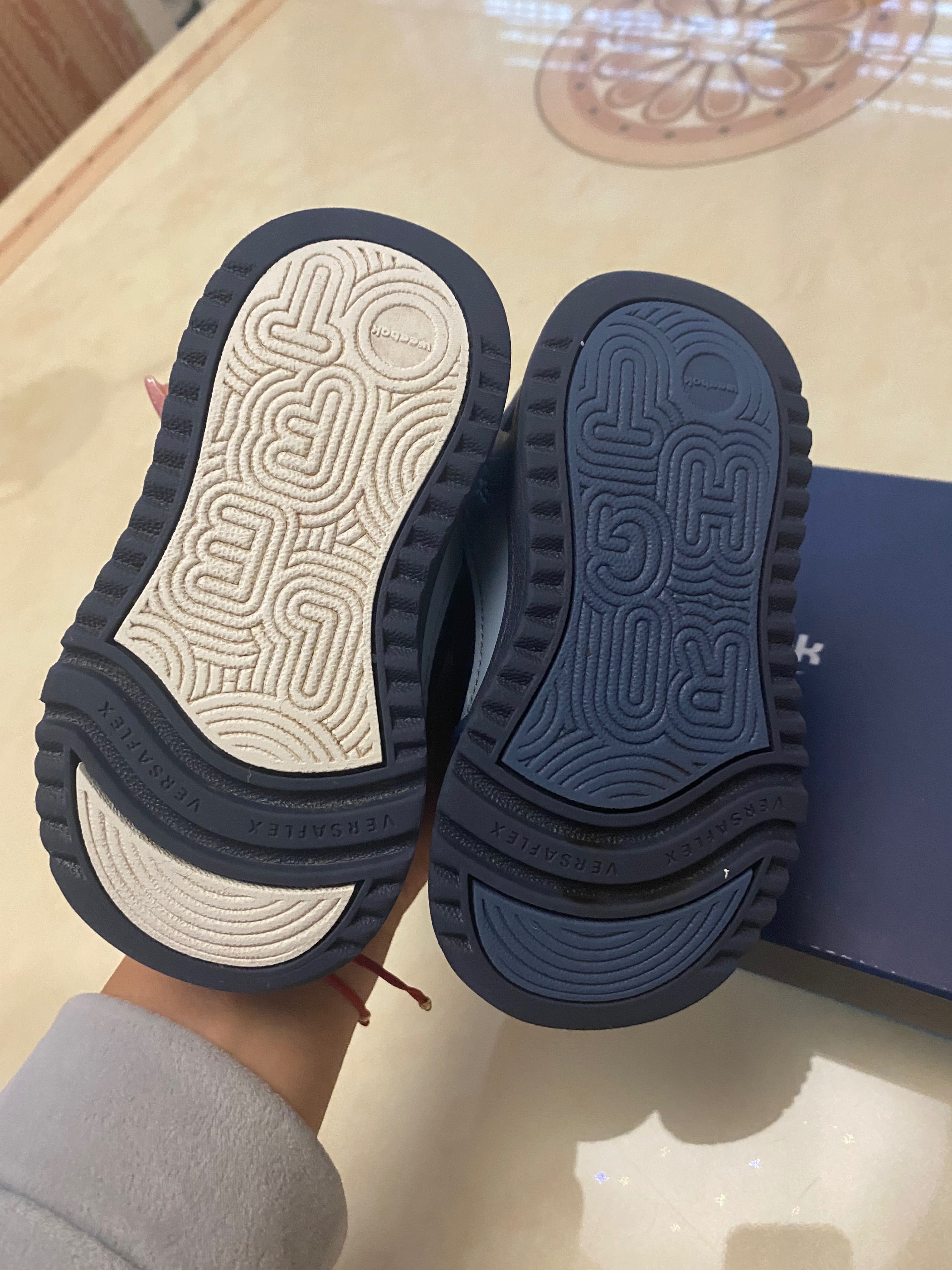 Reebook детски обувки