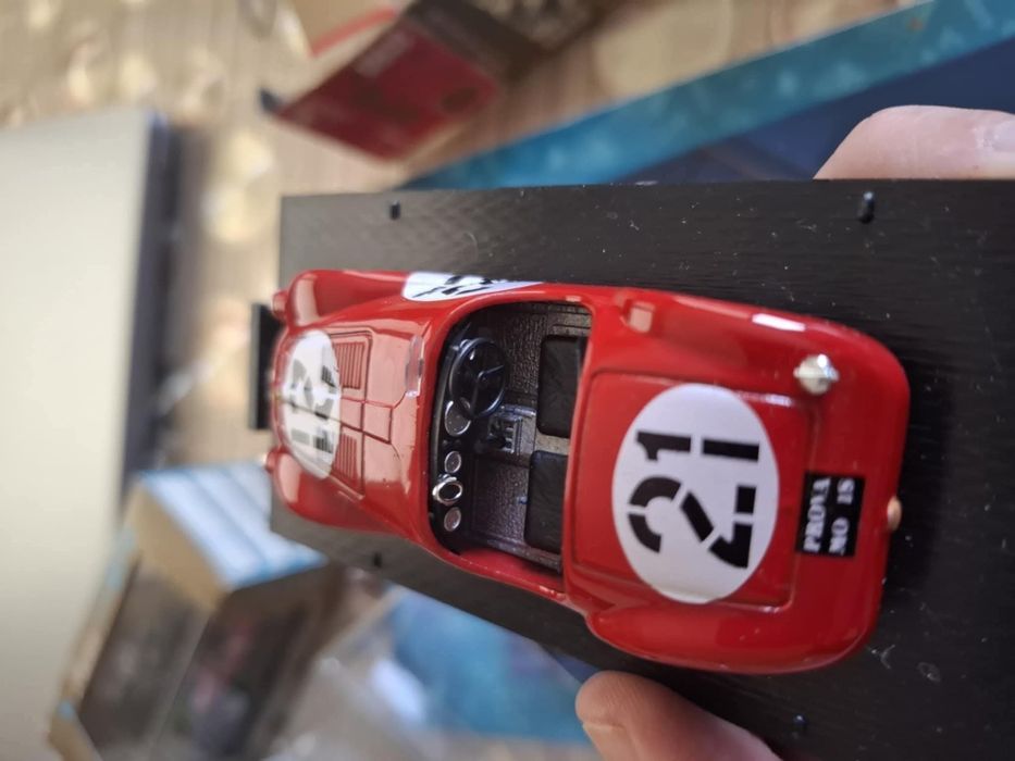 Стари метални ферари
Размер-1/43
Цена 35лв броя