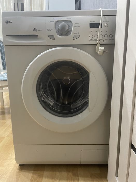Продам стиральную машину