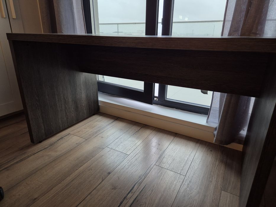 Birou IKEA nuanta Gri Antracit Lemn si IKEA Drawer