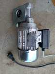 Motoare monofazic cu reductor, 24 V