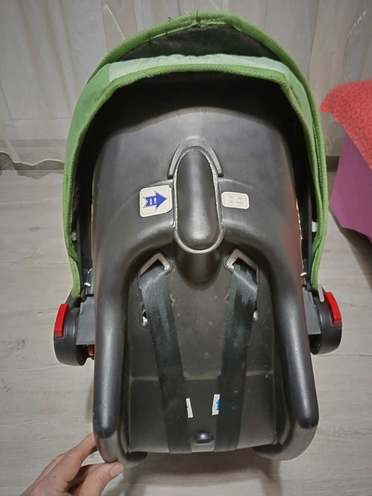 Детско столче кошница за кола Bertoni.
