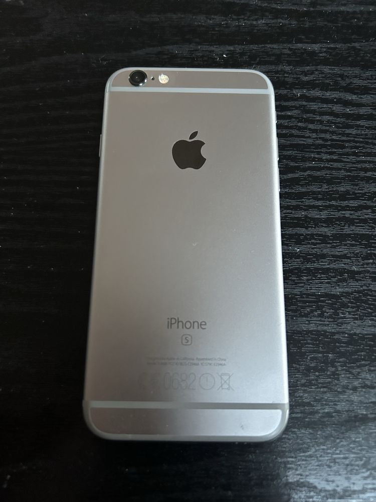 Iphone 6s 64gb с нова батерия