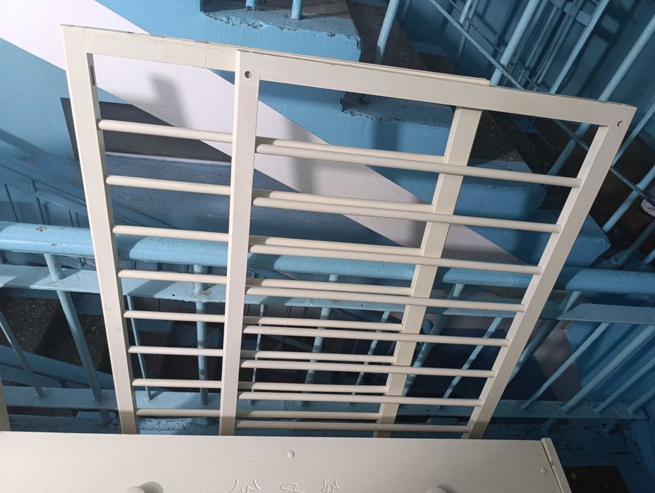 Манеж, кроватка для малыша