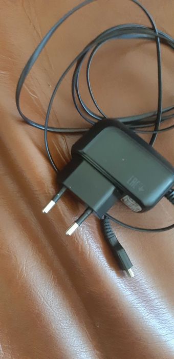Vând cablu încărcare și transferul datelor