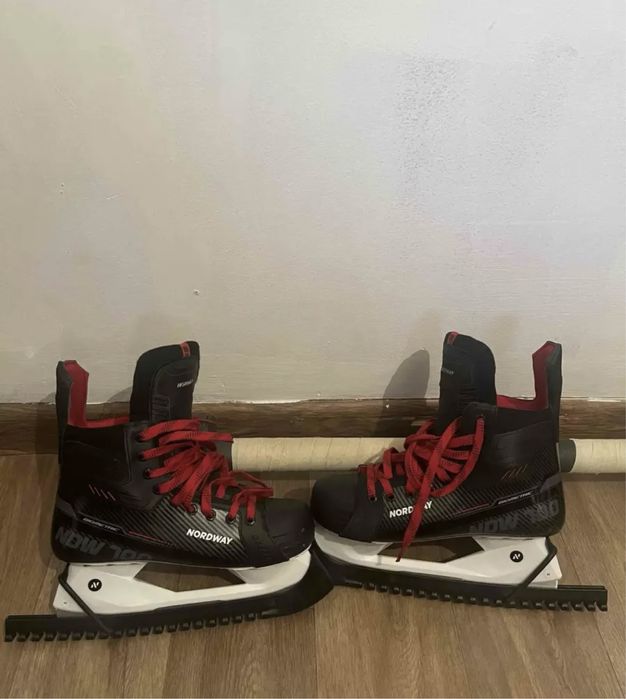 Продам коньки