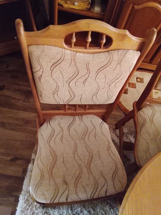 Masa lemn masiv și scaune