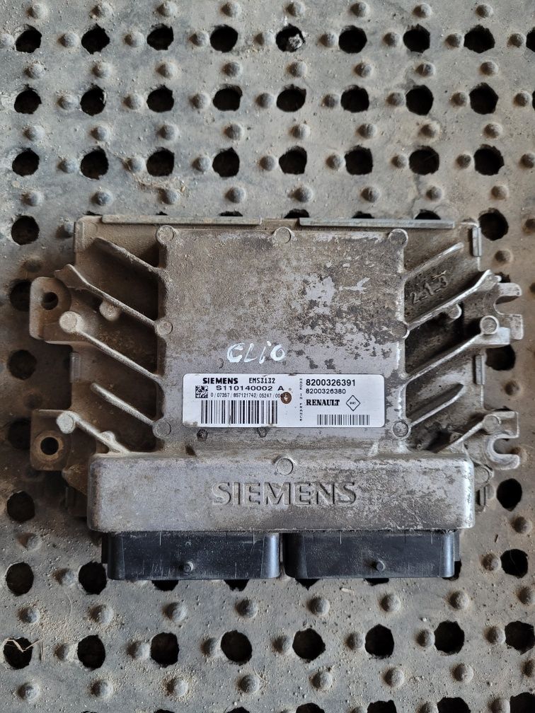 Calculator motor Renault Clio 1.4 benzina Siemens cod 8200326391
