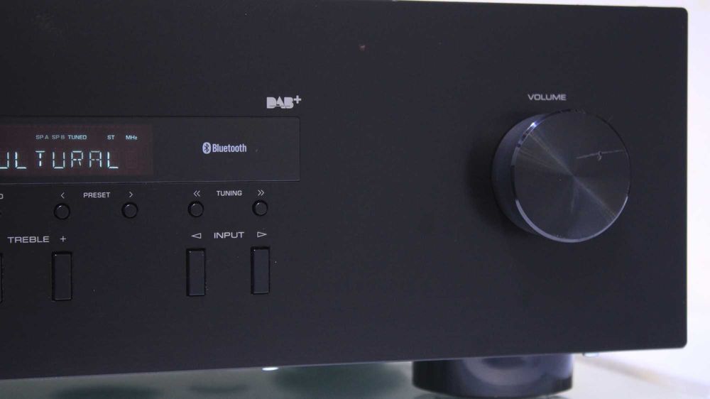 Statie Yamaha 2x100W Bluetooth.